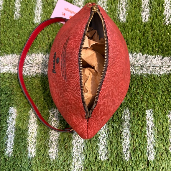 Red Football-Shaped Handbag - Picture 3 of 6